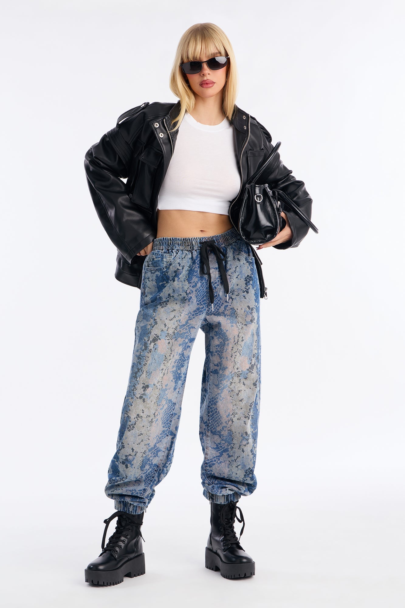 On The Sly Tie Waist Jogger Jeans - Medium Wash
