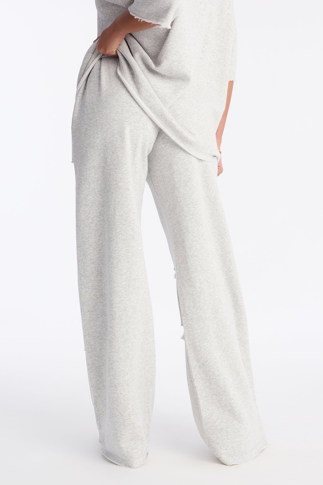 The Crew Fleece Distressed Sweatpants - Heather Grey