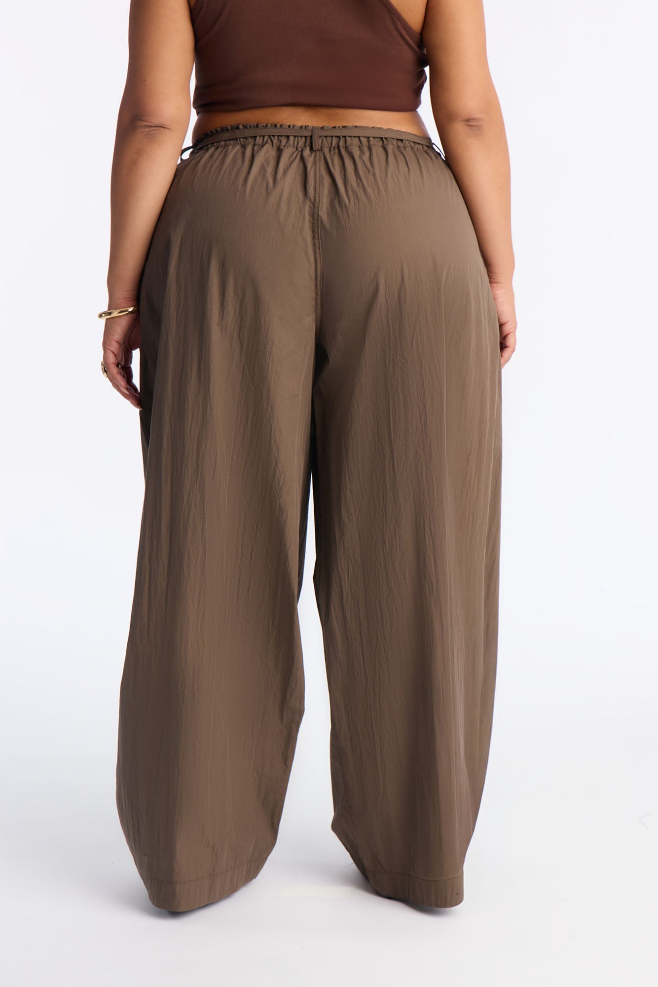Rush Hour Tie Waist Windbreaker Pant 33″ - Chocolate