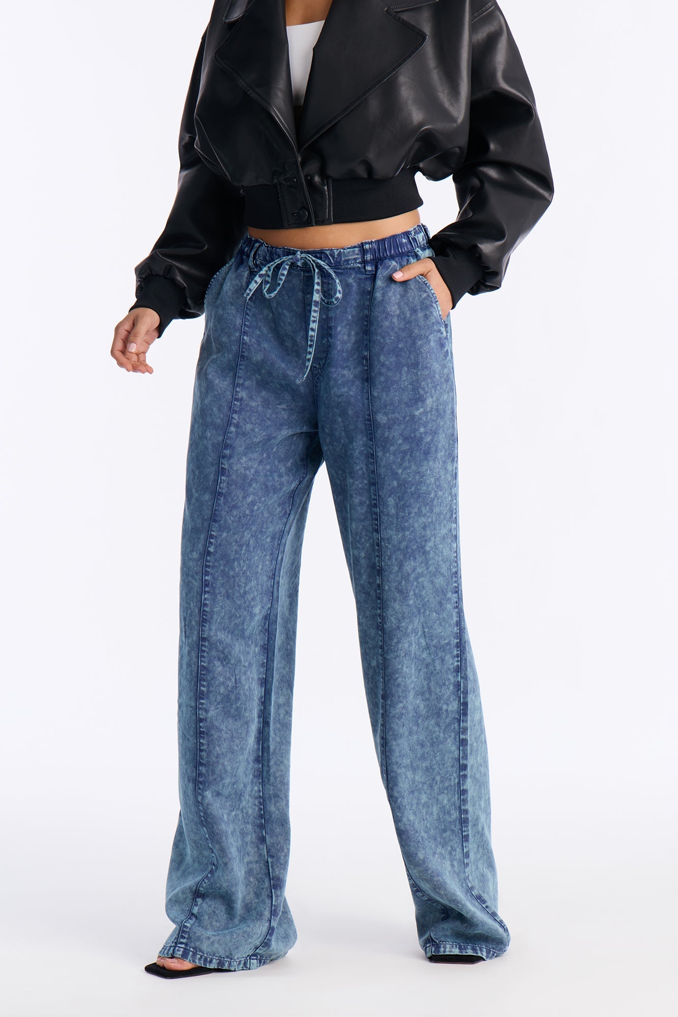 Okalani Washed Wide Leg Pant 33 - Denim
