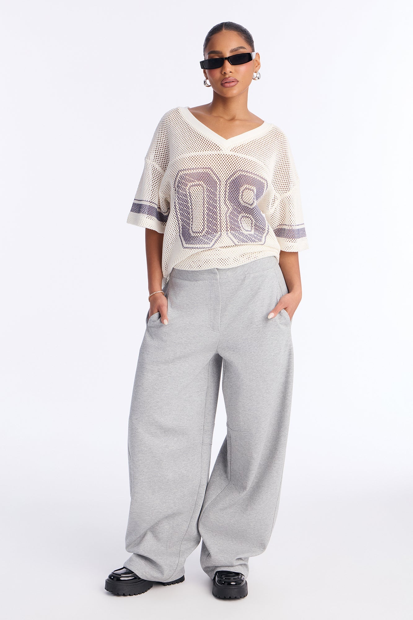 Juni Heavy Knit Jersey Barrel Leg Pant 31″ - Heather Grey