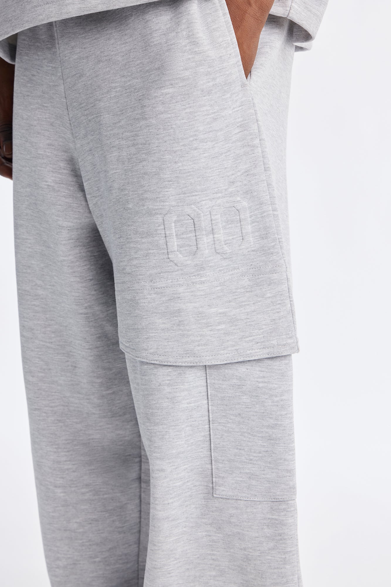 Structured Fleece Embossed Cargo Joggers - Heather Grey
