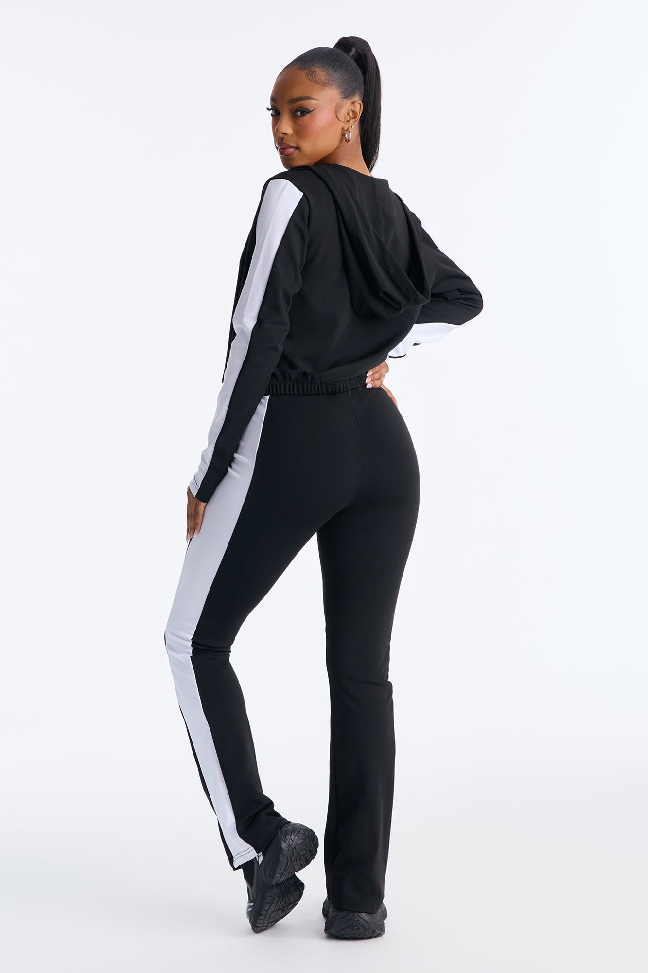 Your Everyday Seamless 2 Piece Jumpsuit Set - Black
