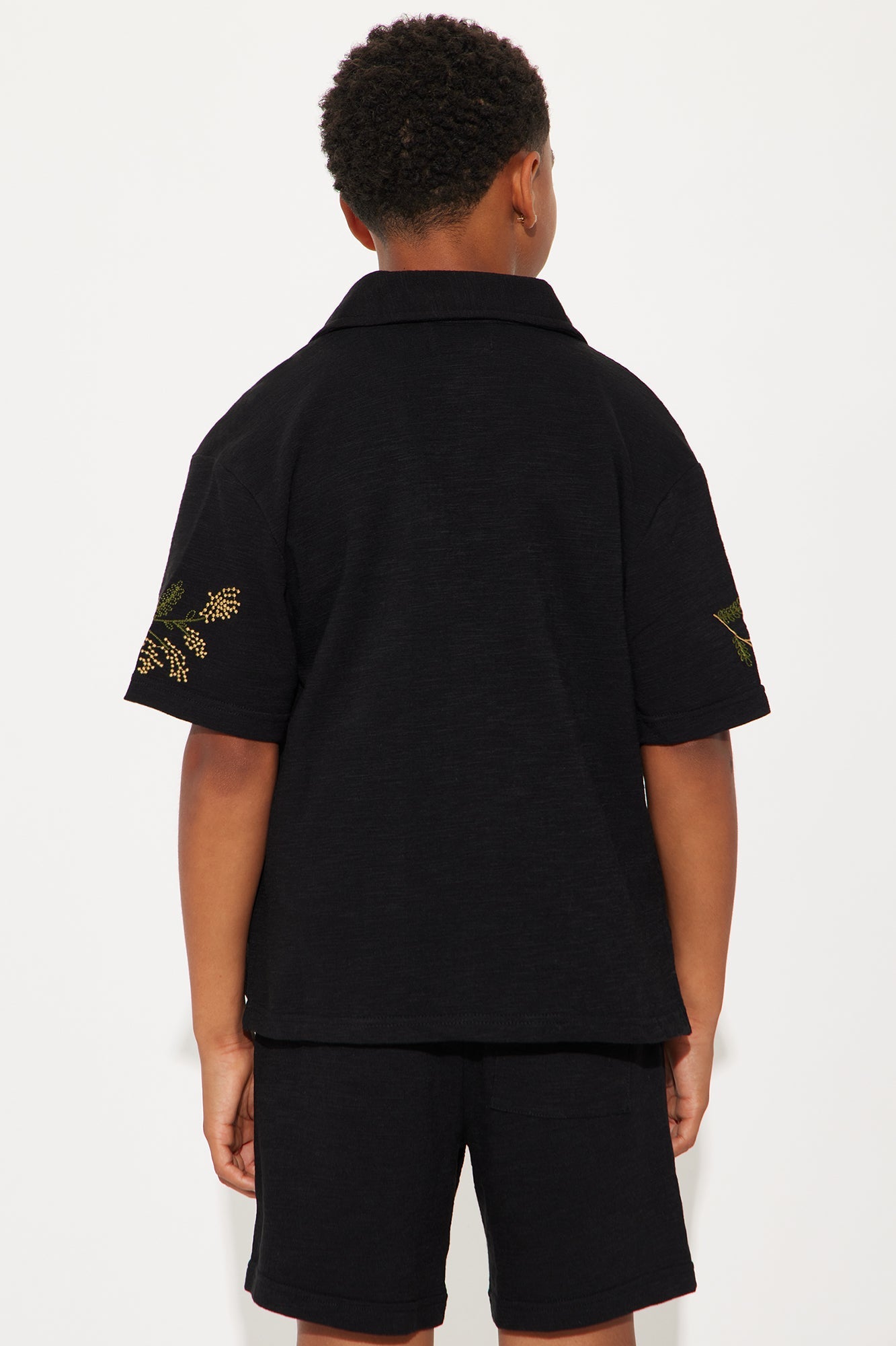 Mini Berries And Blooms Embroidered Shirt - Black