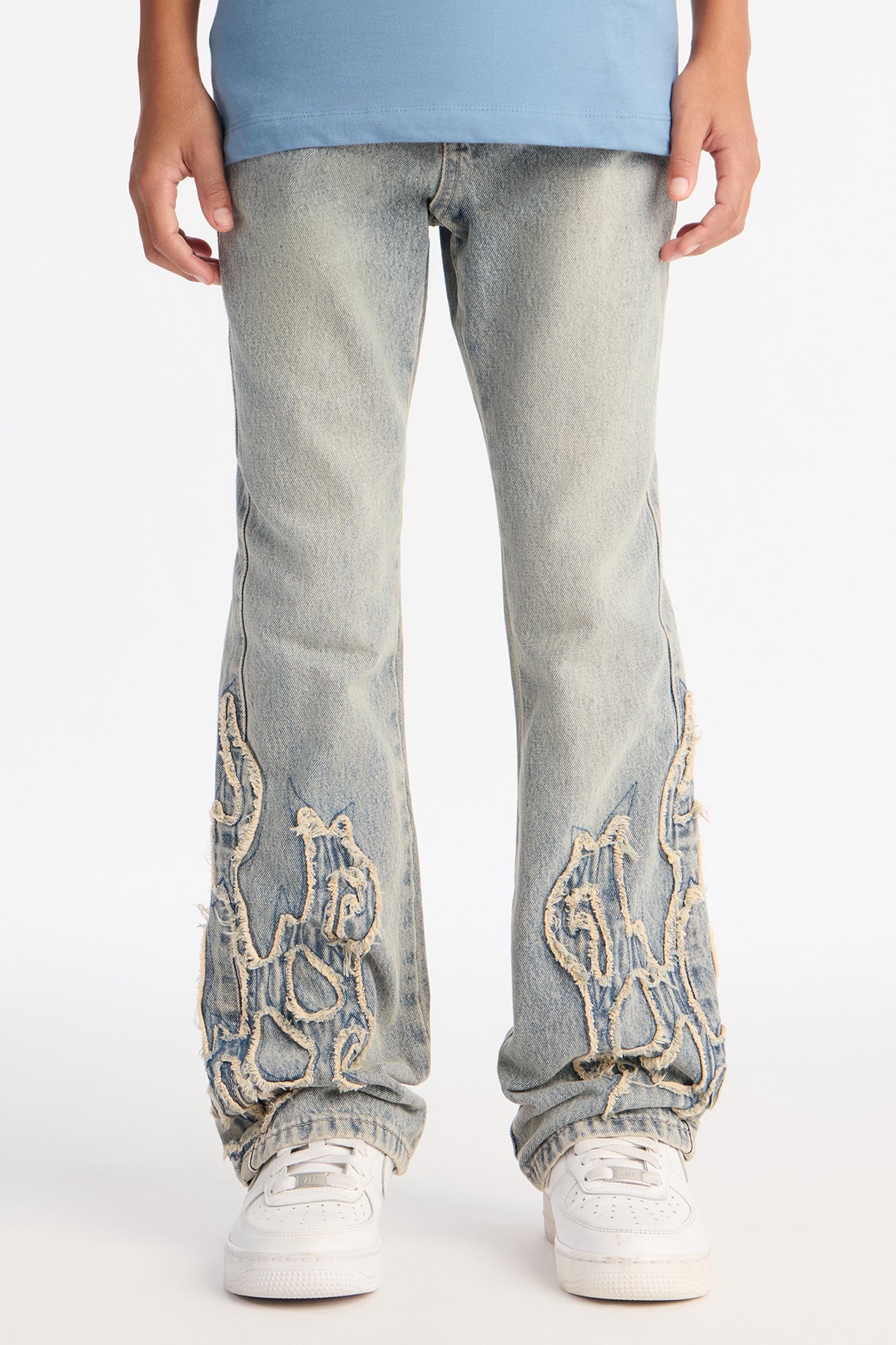 Mini Stacked Slim Flare Heat Fray Jean - Light Wash