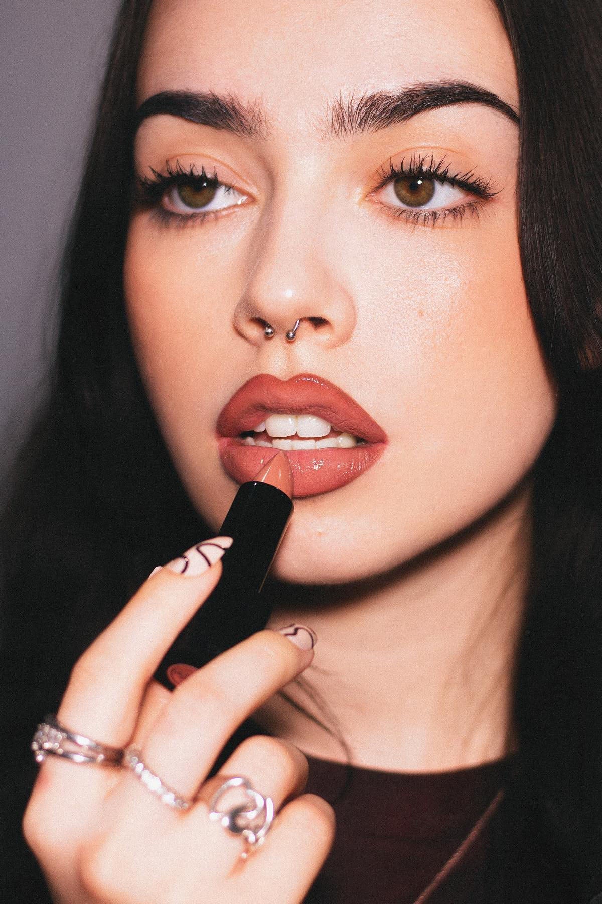 NOVABEAUTY Perfect Pout Moisturizing Matte Lipstick - Heaven