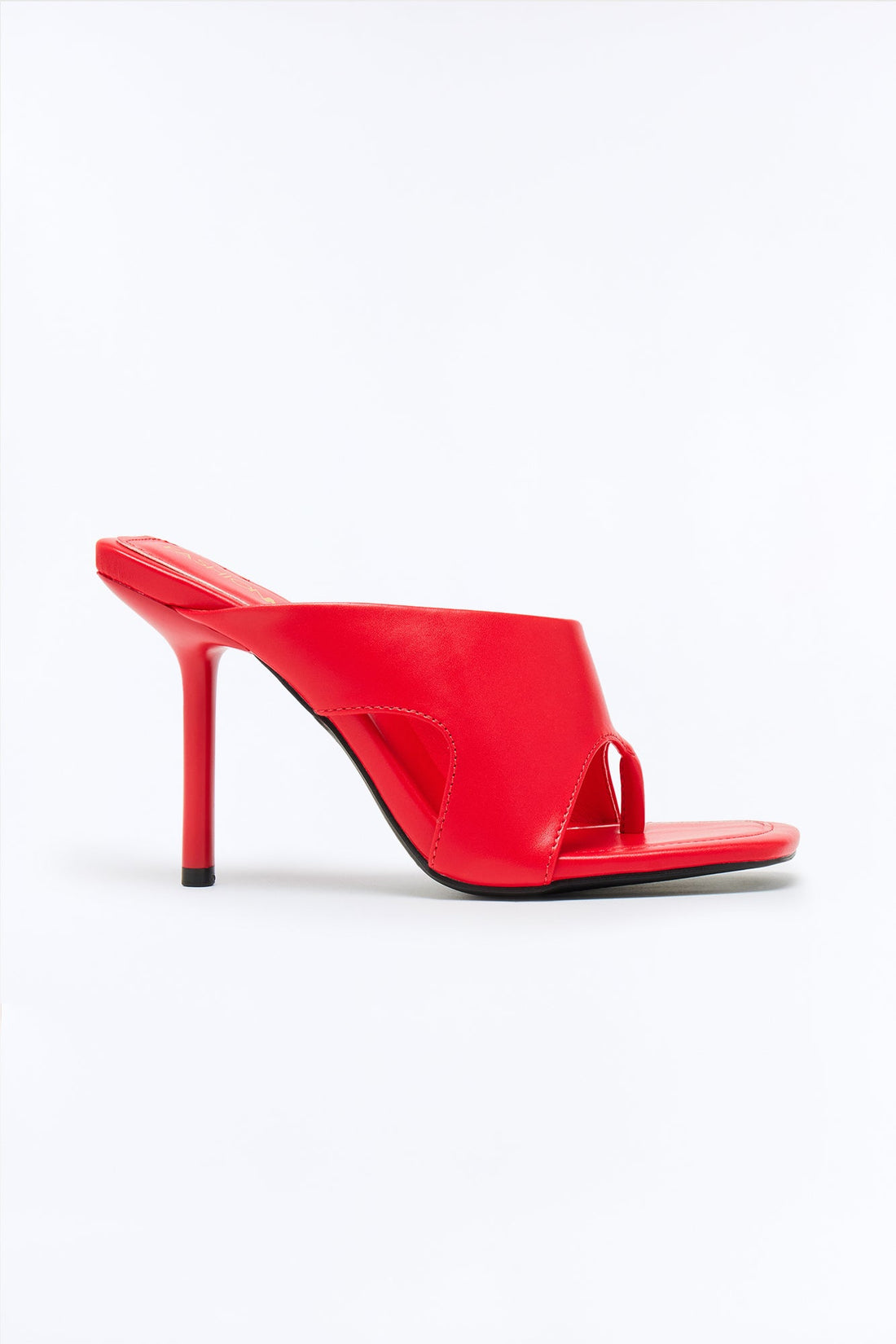 Deysi Thong Heels - Red