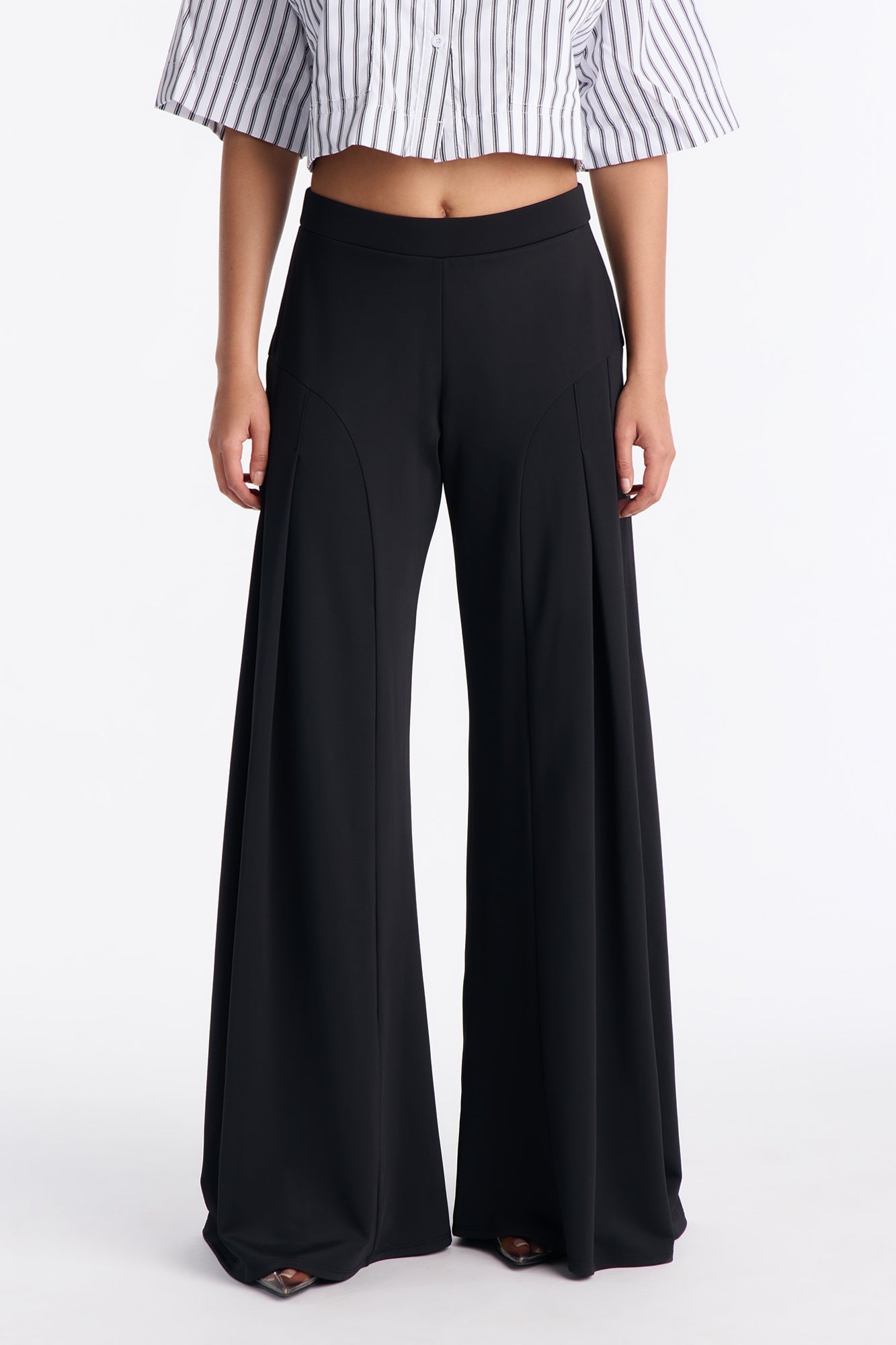 Tamara Pleated Mid Rise Super Wide Leg Pant 33″ - Black