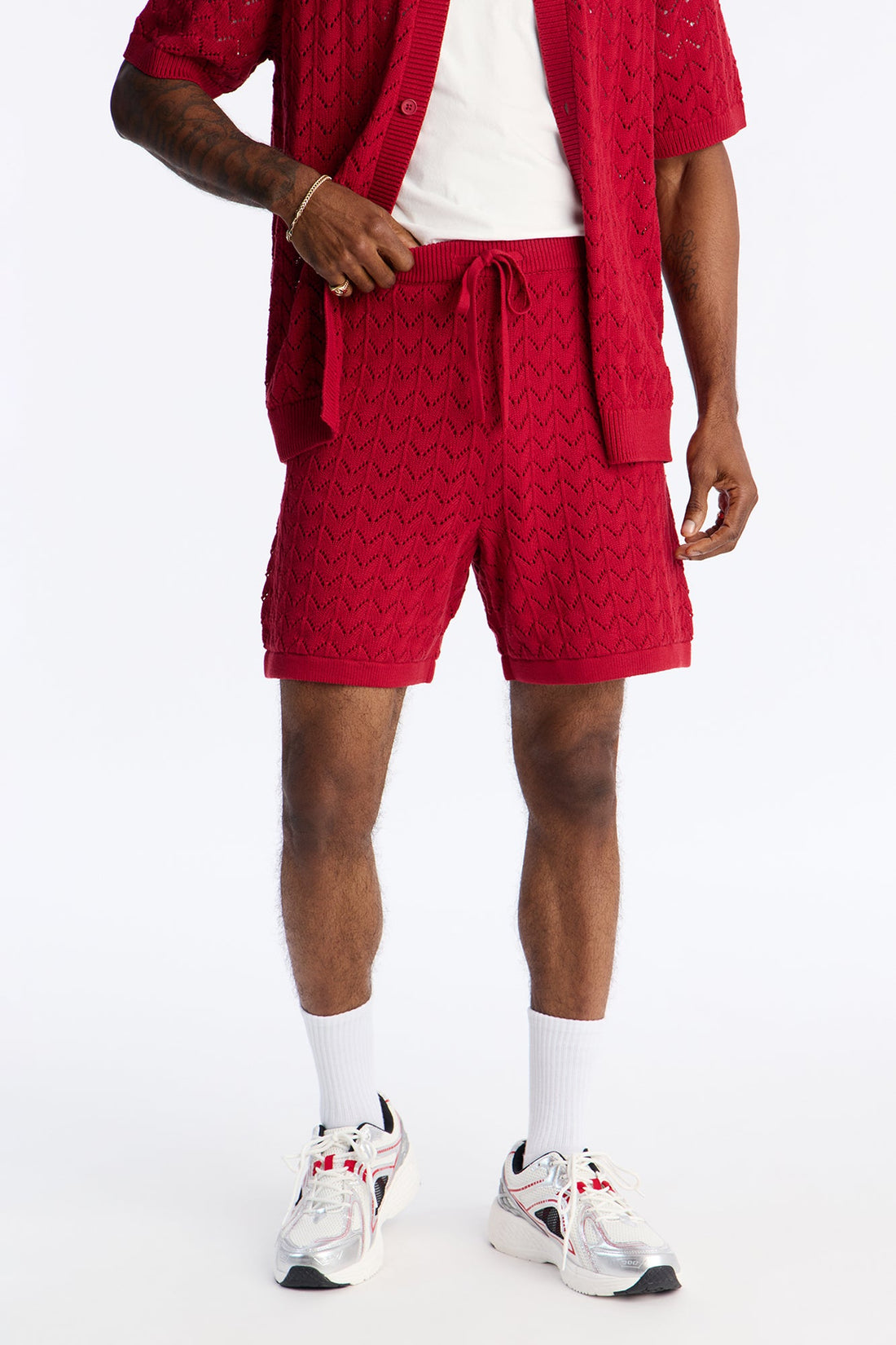 Waterfall Texture Open Knit Shorts - Burgundy
