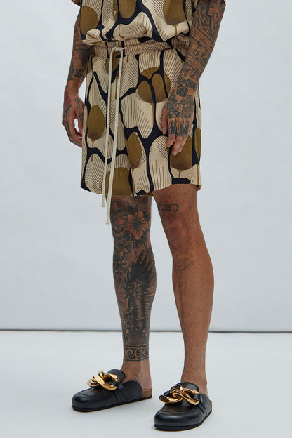 Sahara Textured Warmup Shorts - Tan/Multi