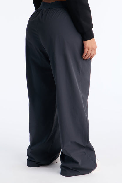 Crush On You Elastic Waist Windbreaker Pants - Charcoal