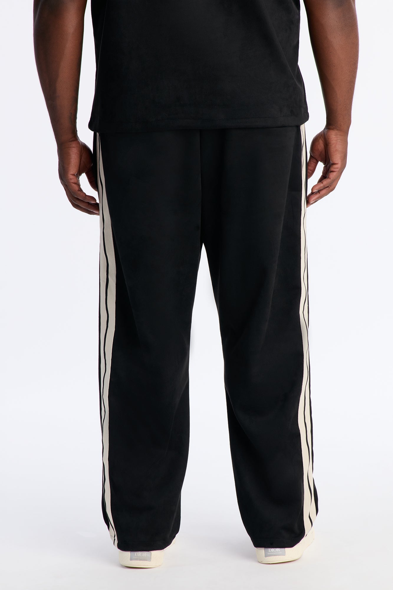 Straight Faux Suede Pant - Black