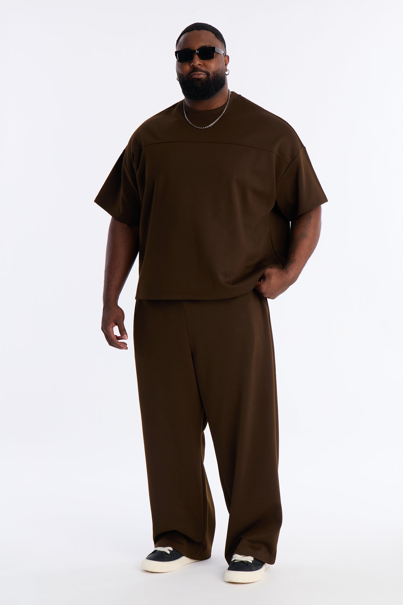 Structured Fleece Paneled Tee - Chocolate