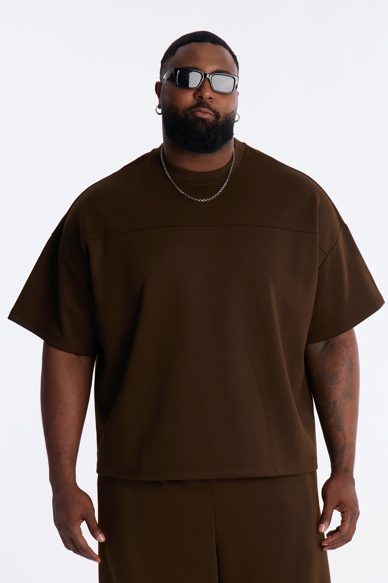 Structured Fleece Paneled Tee - Chocolate