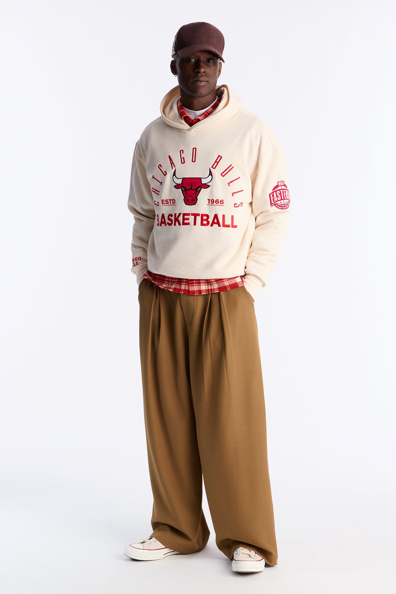 Bulls Embroidered Oversized Hoodie - Cream