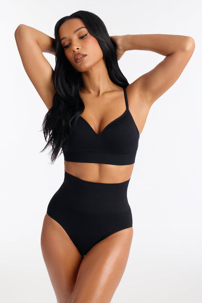 Close For Comfort Seamless Wireless Deep Plunge Bra - Black