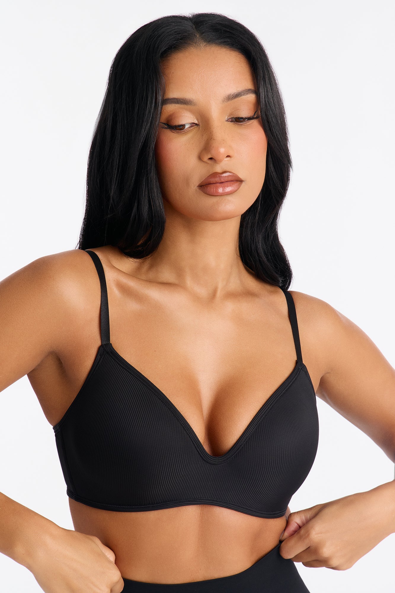 Take A Break Ribbed Wireless T Shirt Bra - Black