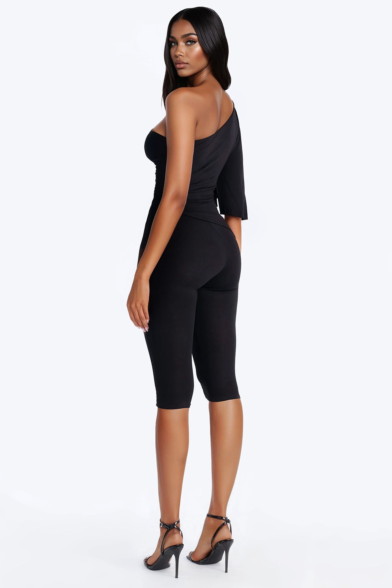 Always On Your Mind Capri Set - Black