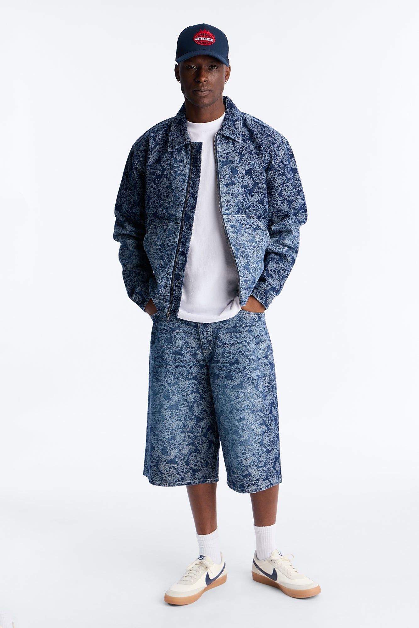 Cropped Paisley Jacquard Denim Work Jacket - Dark Wash