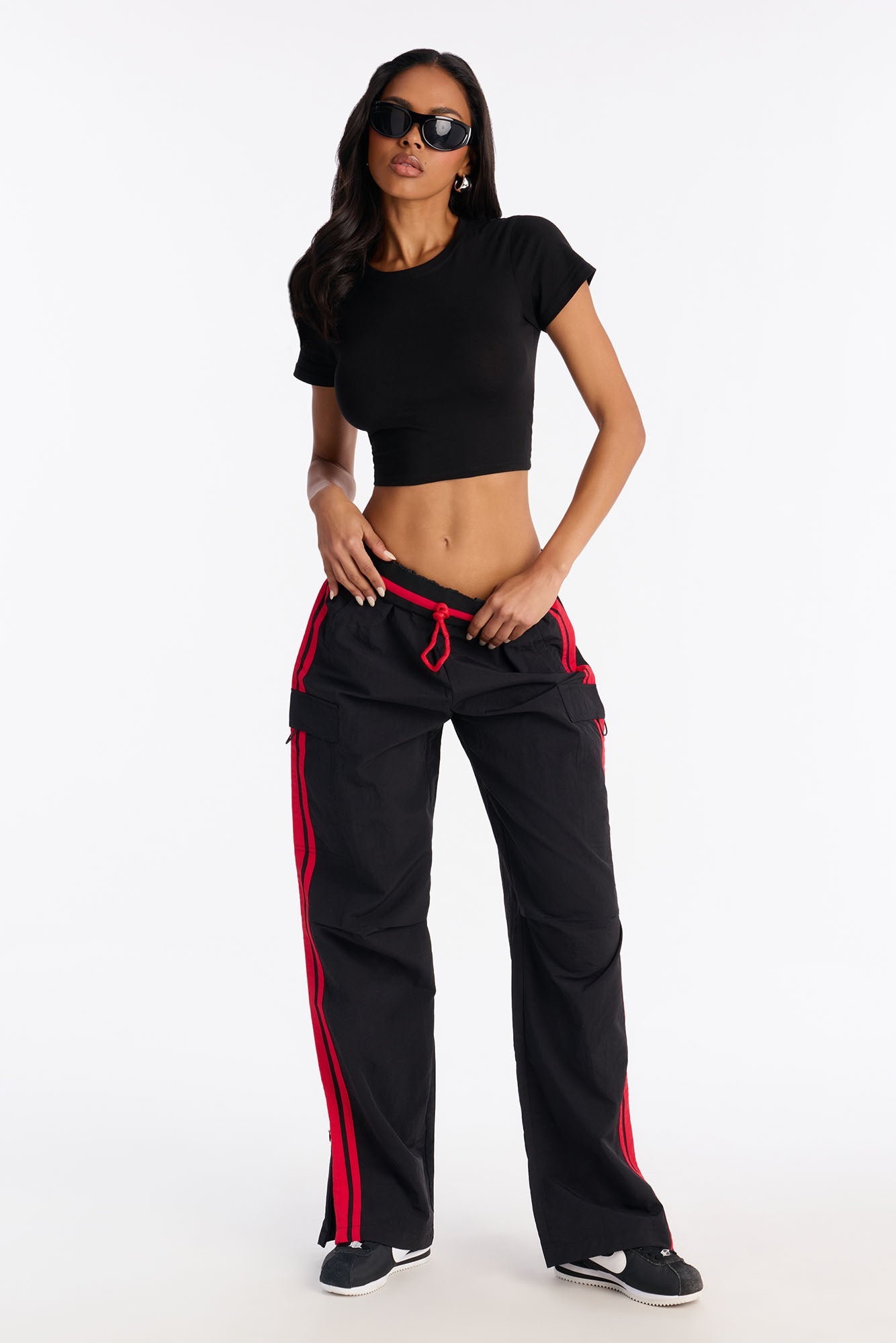 Urban Windbreaker Pants - Black/Red
