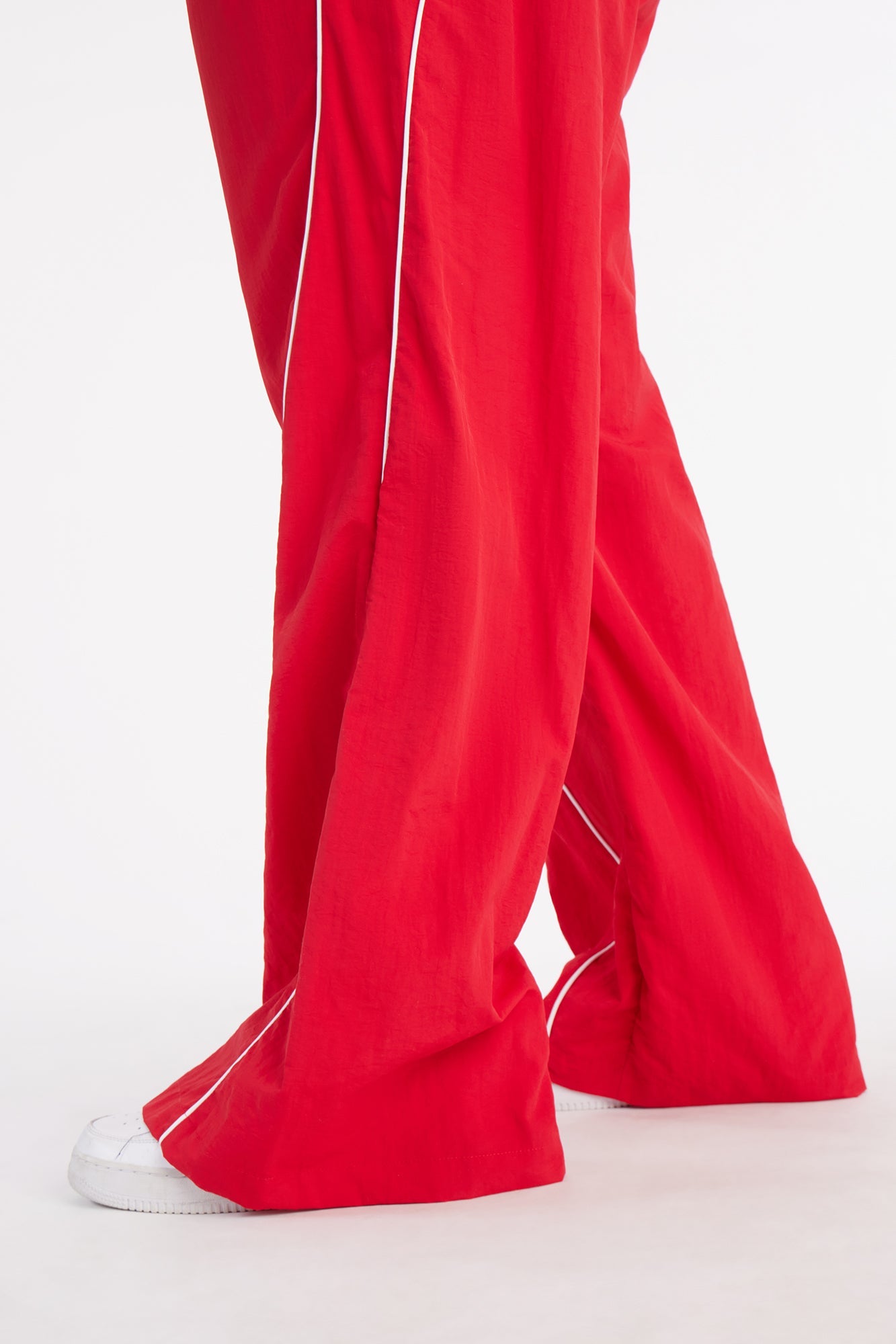 Around The Track Windbreaker Track Pants - Red/combo