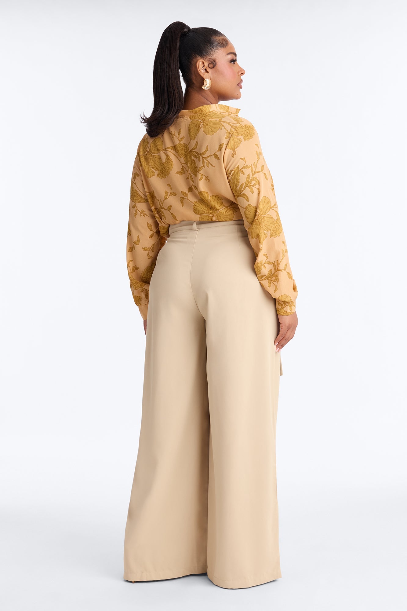 Quiet Luxury Tie Waist Crepe Trouser 33″ - Khaki