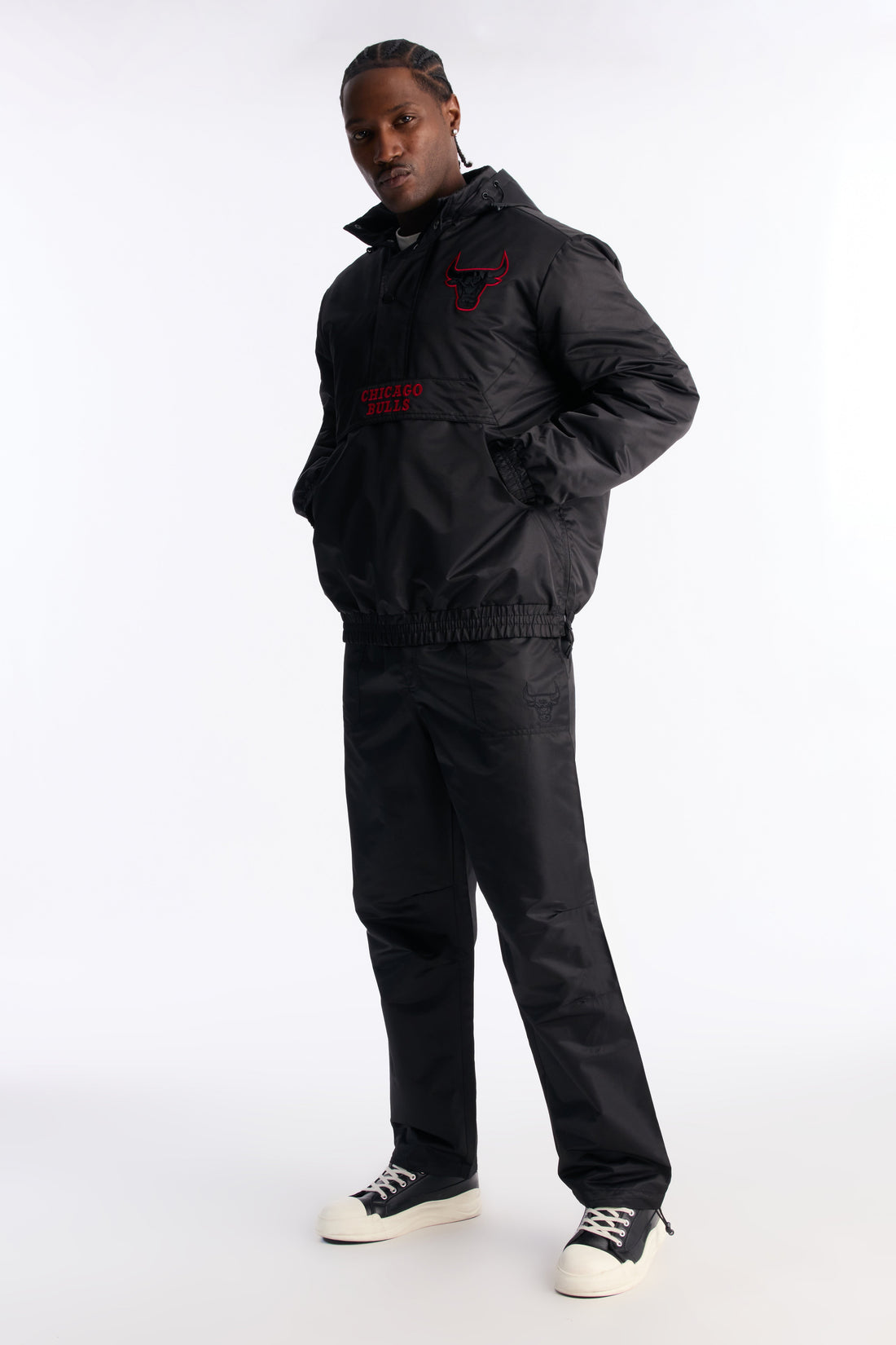 Bulls Black Out Pant - Black