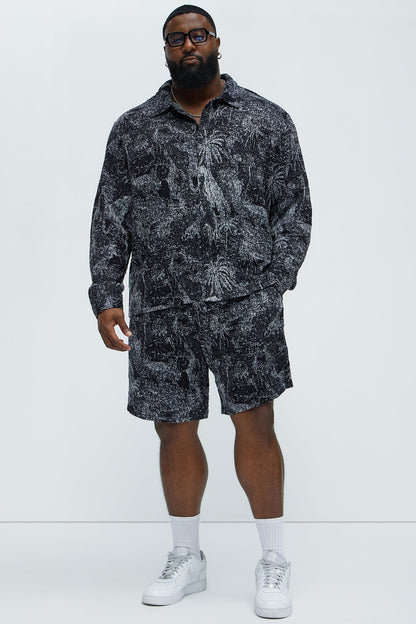 Grainy Tropics Relaxed Knit Shorts - Black/combo