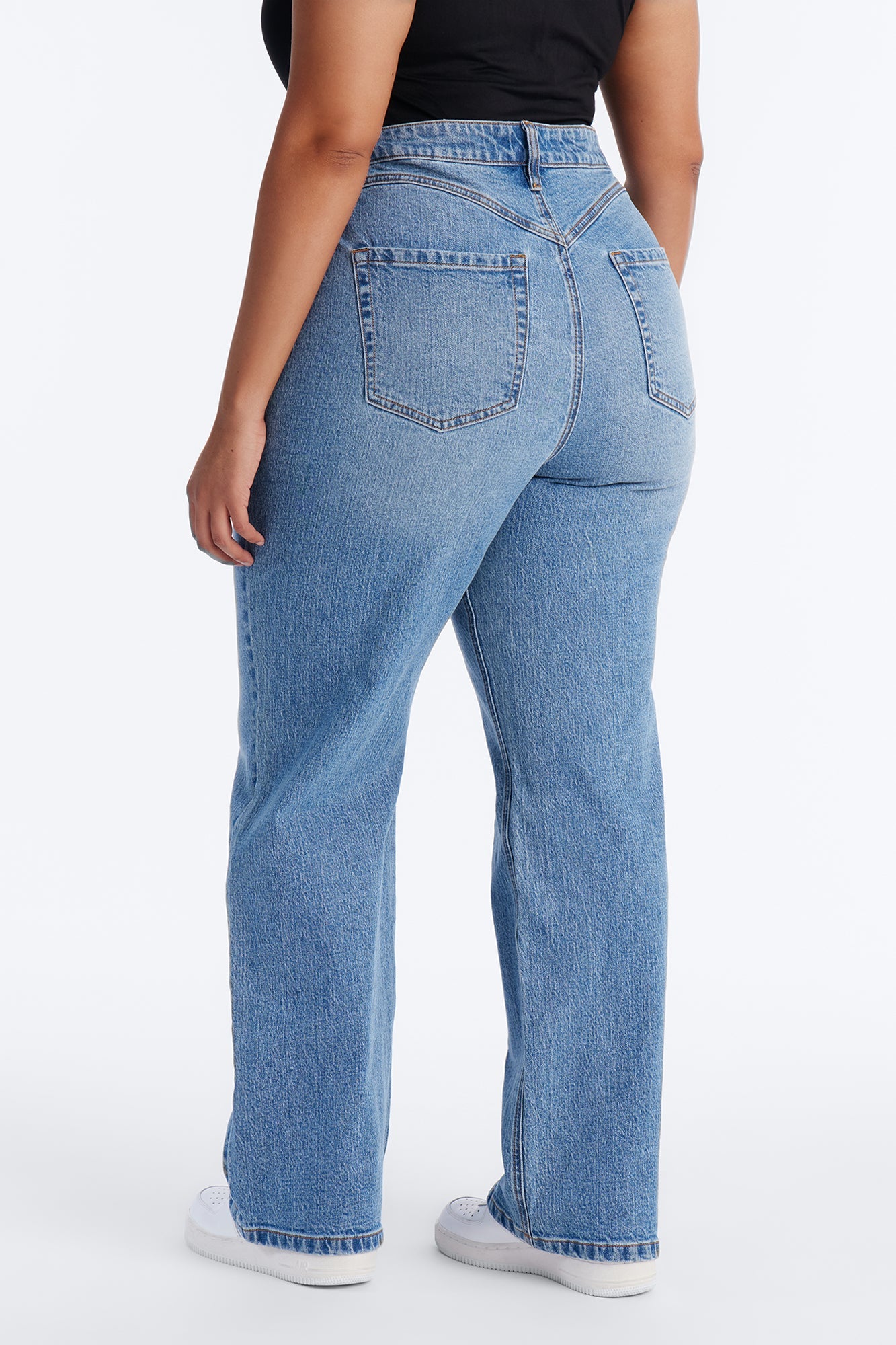 Sweetheart Stretch Straight Leg Jeans - Medium Wash