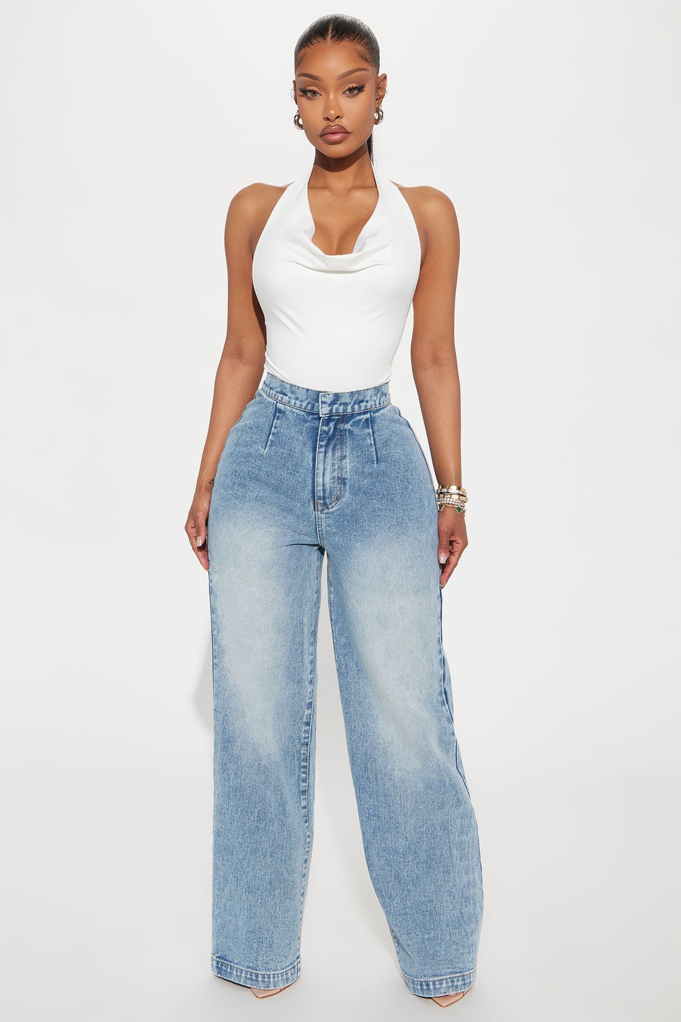 Chasing Dreams Non Stretch Straight Leg Jeans - Medium Wash