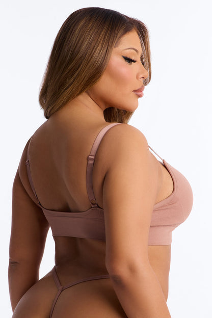 Close For Comfort Seamless Wireless Deep Plunge Bra - Mocha