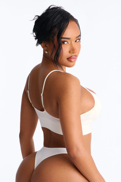Close For Comfort Seamless Wireless Deep Plunge Bra - Off White