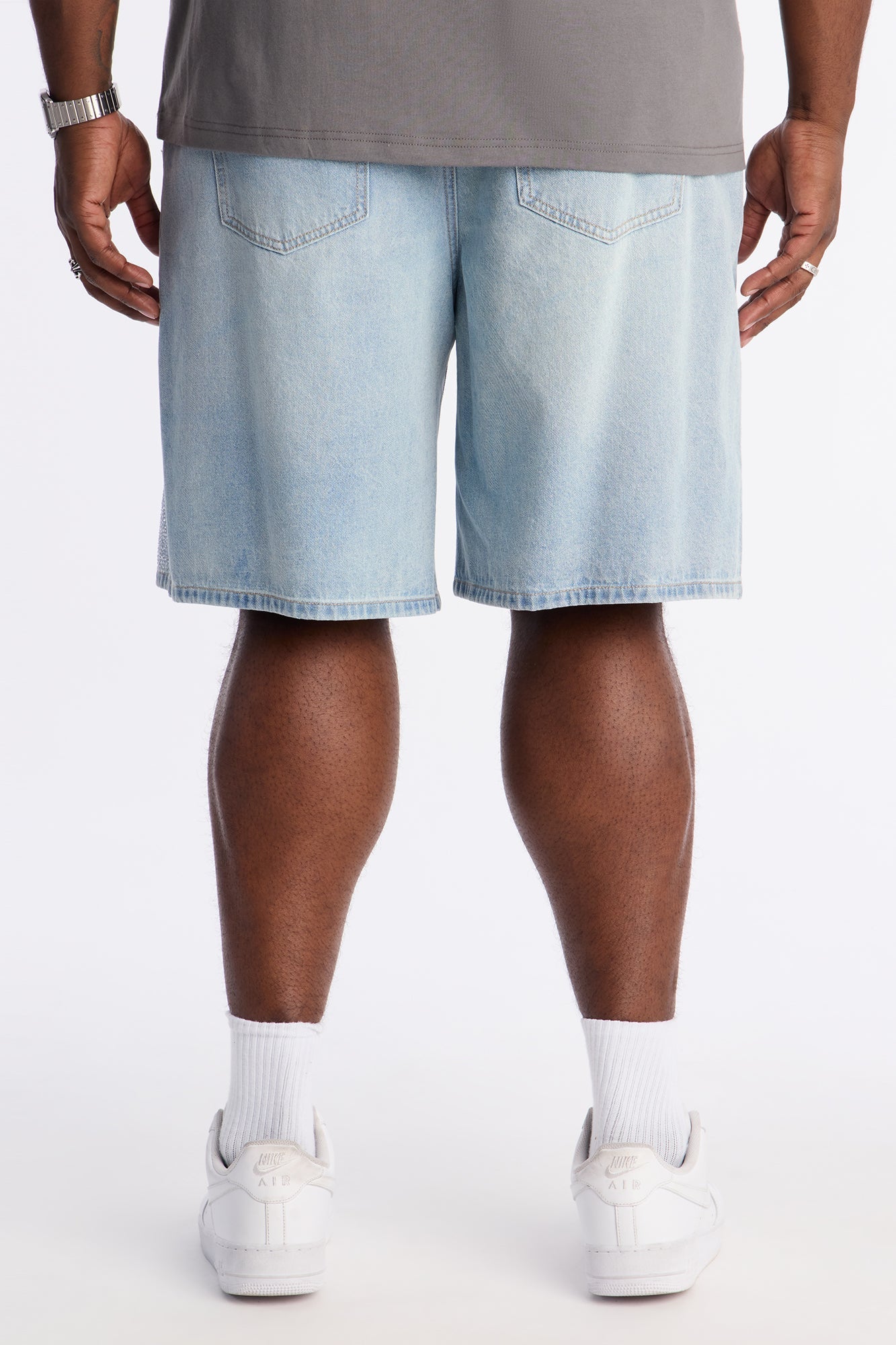 Relaxed Sunflare Denim Short - Light Wash