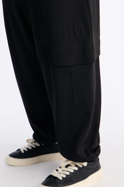 Structured Fleece Embossed Cargo Joggers - Black
