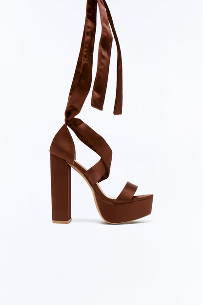 Plot Twist Heel - Brown