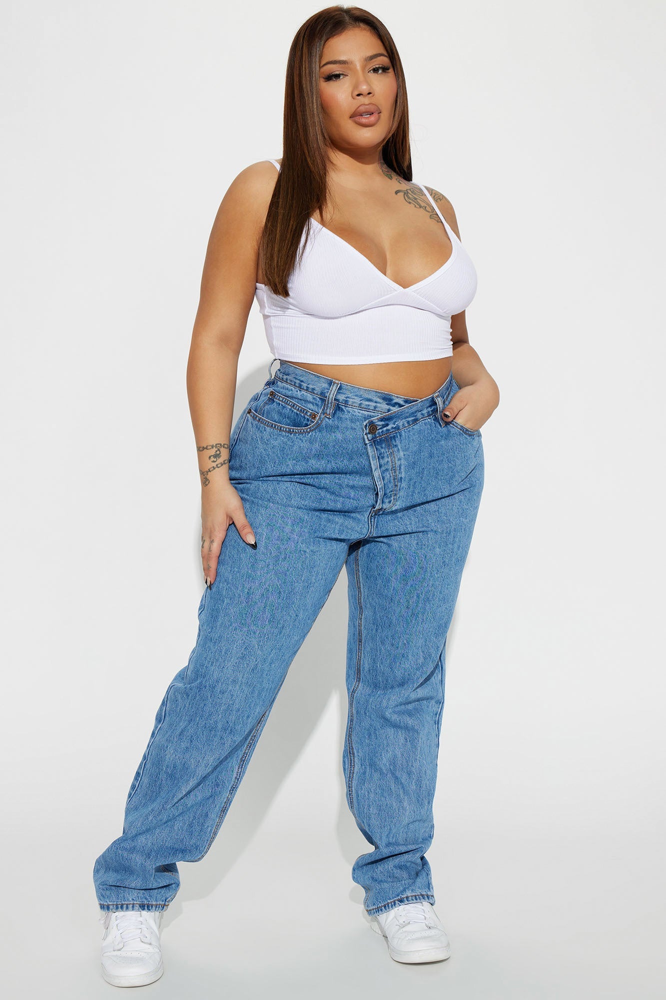 Crossover Straight Leg Jeans - Medium Wash