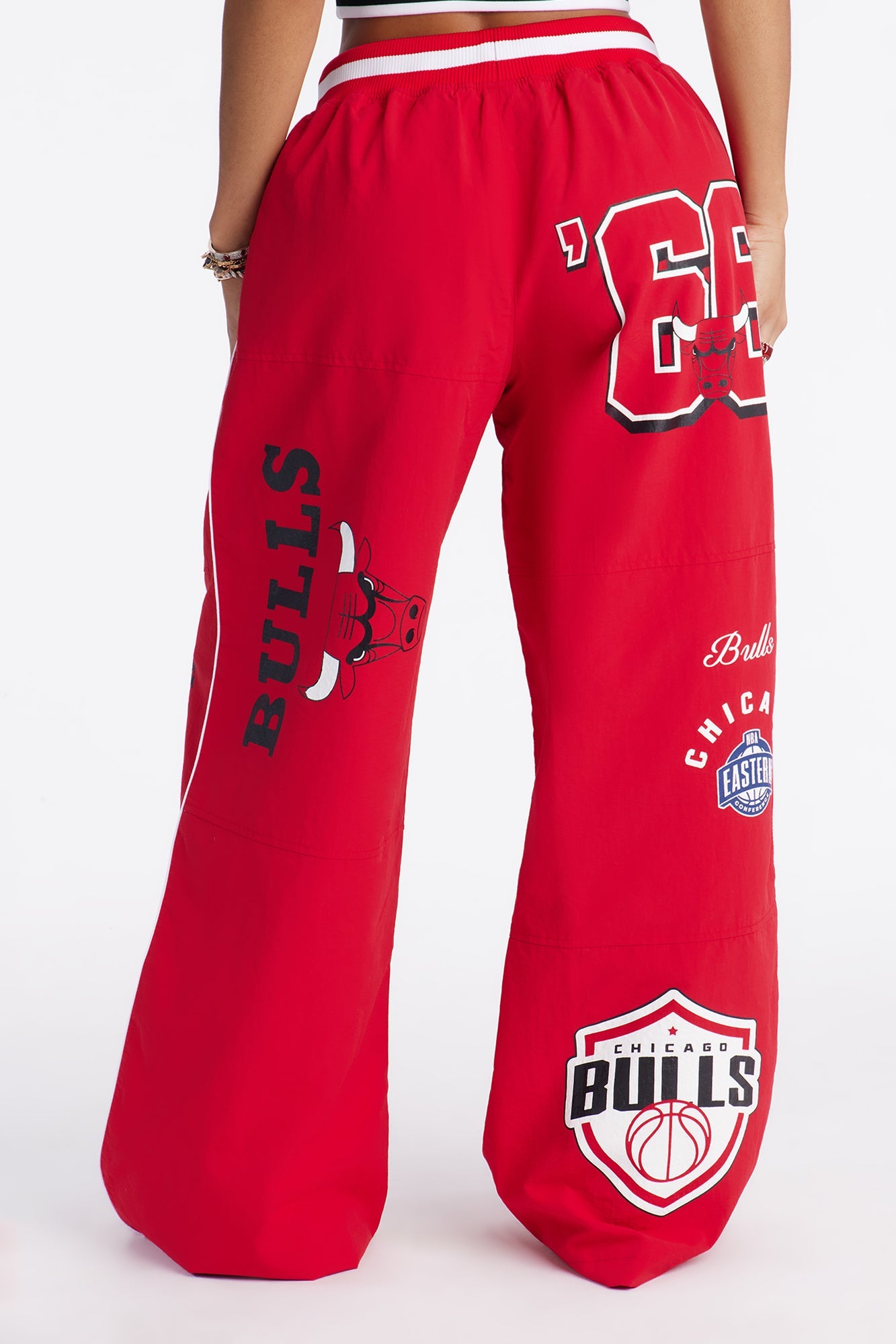 NBA Chicago Bulls Patchwork Cargo Wide Leg Pant - Red