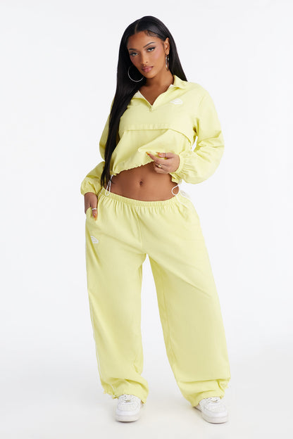 Bella Windbreaker Pant Set - Yellow