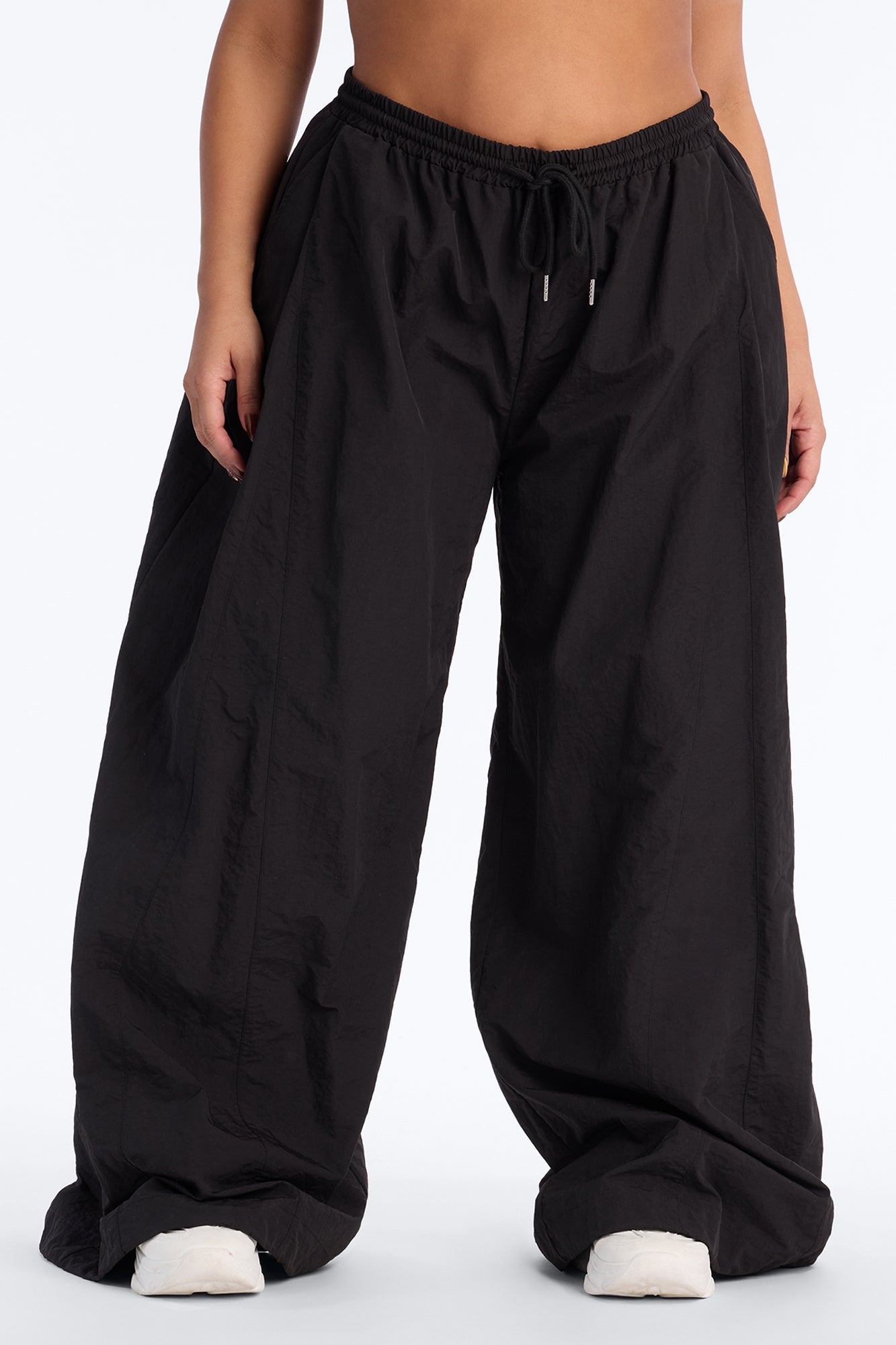 Static Energy Super Wide Leg Windbreaker Pant 33″ - Black