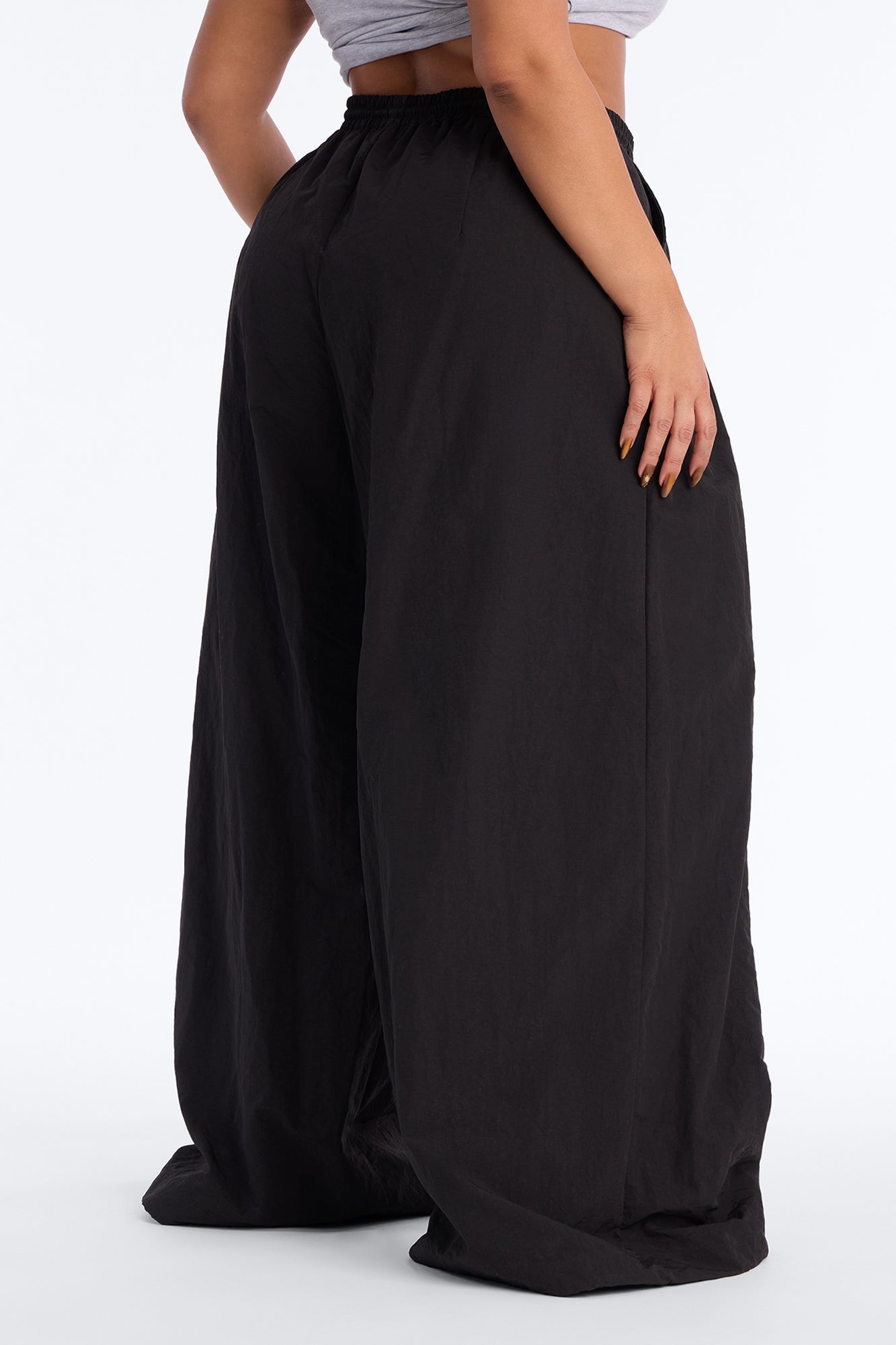 Static Energy Super Wide Leg Windbreaker Pant 33″ - Black