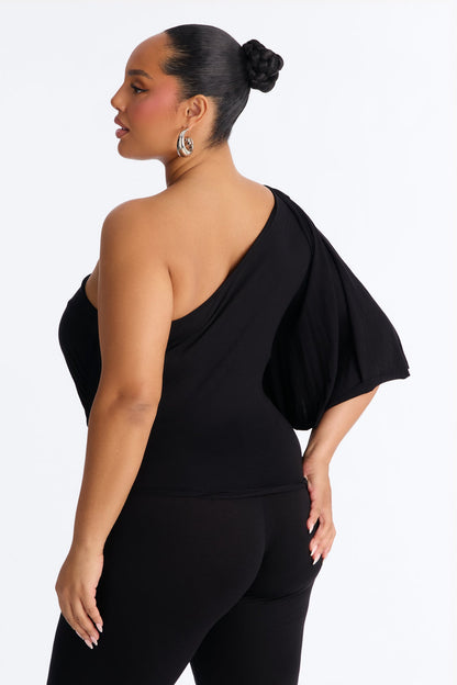 Always On Your Mind Capri Set - Black