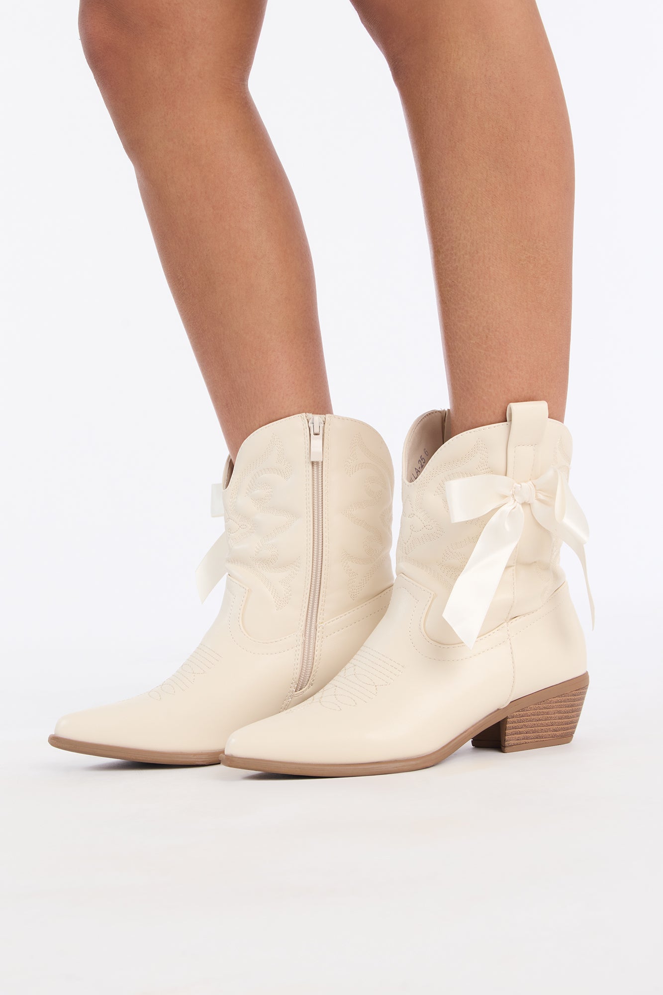 Willa Bow Cowboy Booties - Ivory