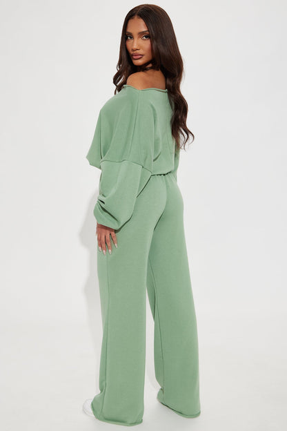 Robyn Off Shoulder Pant Set - Sage