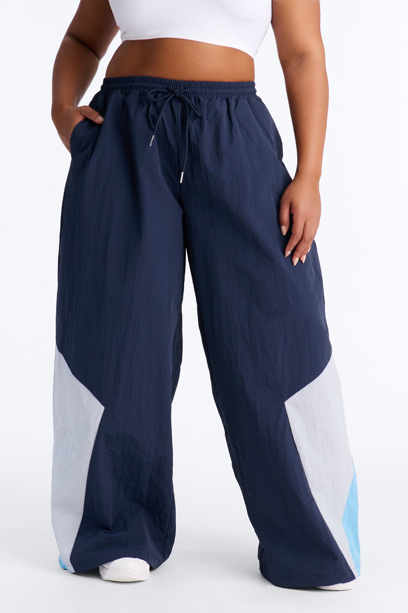 Yasmin Colorblock Windbreaker Jogger Pant 31″ - Navy/combo