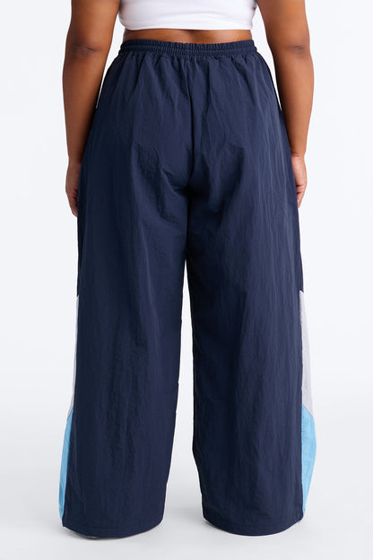 Yasmin Colorblock Windbreaker Jogger Pant 31″ - Navy/combo