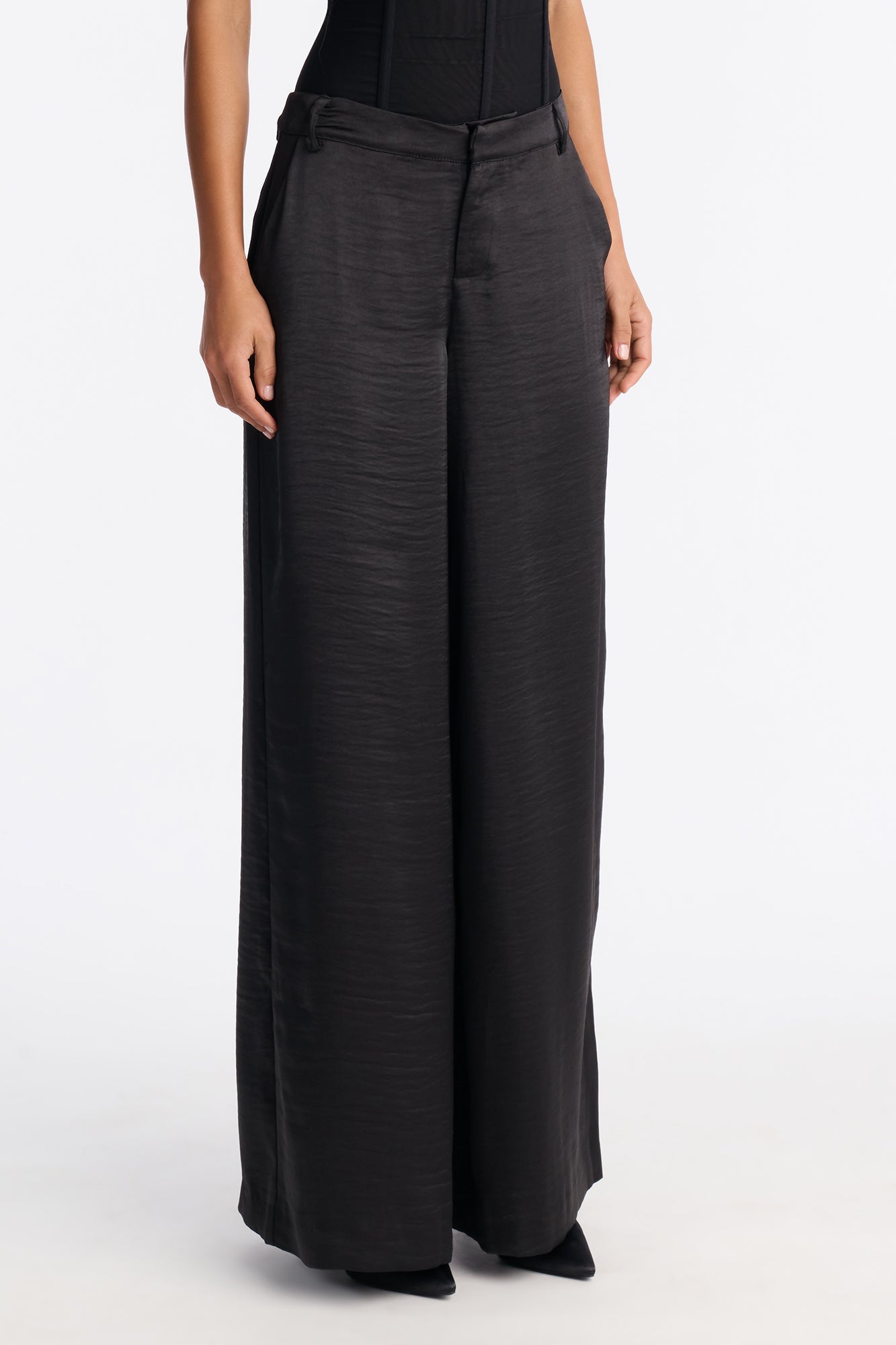 Romance Me Satin Trouser - Black