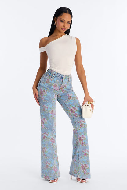 Bouquet Toss Floral Print Flare Jeans - Light Wash