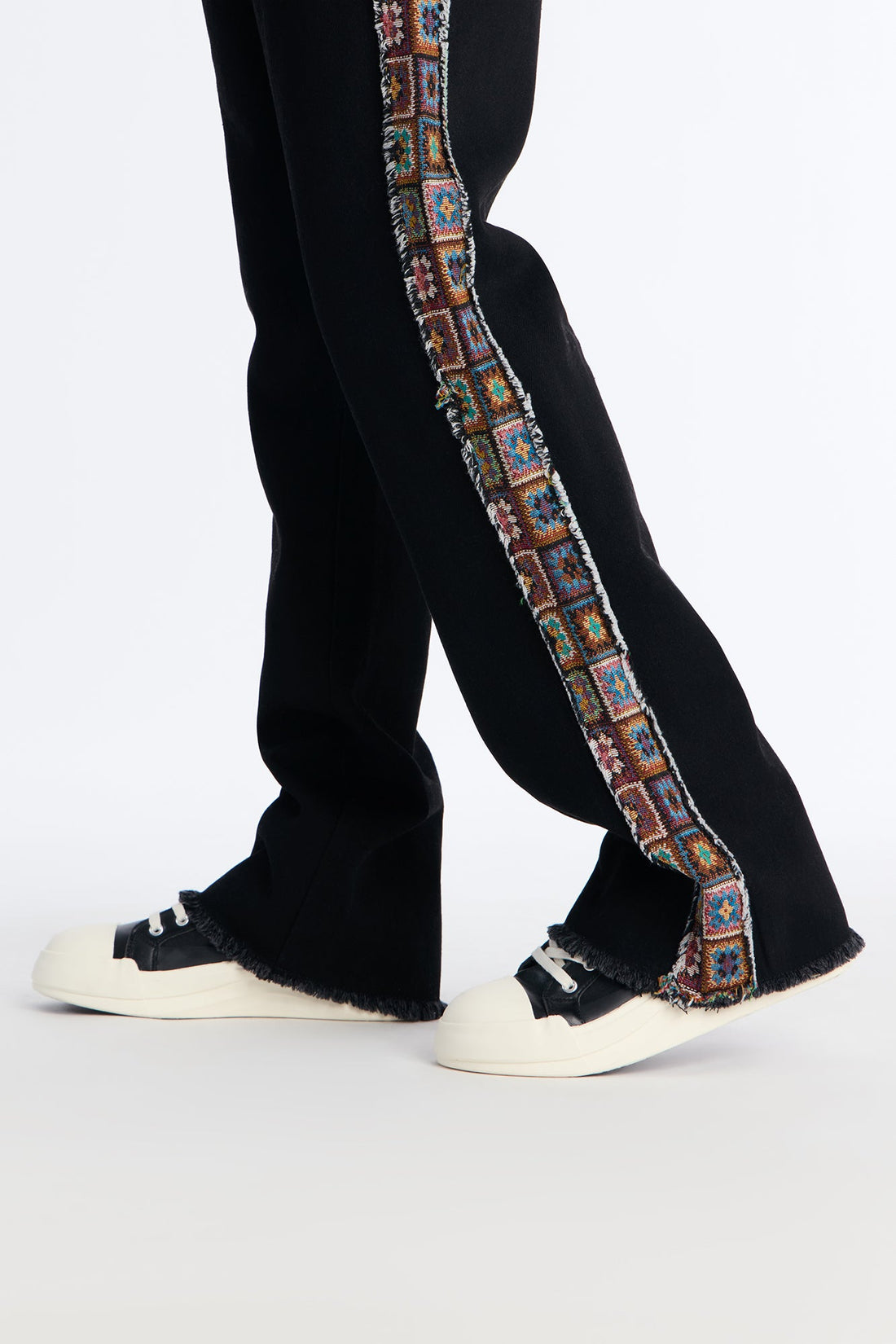 Faux Leather Low Top Lace Up Sneaker - Black/White