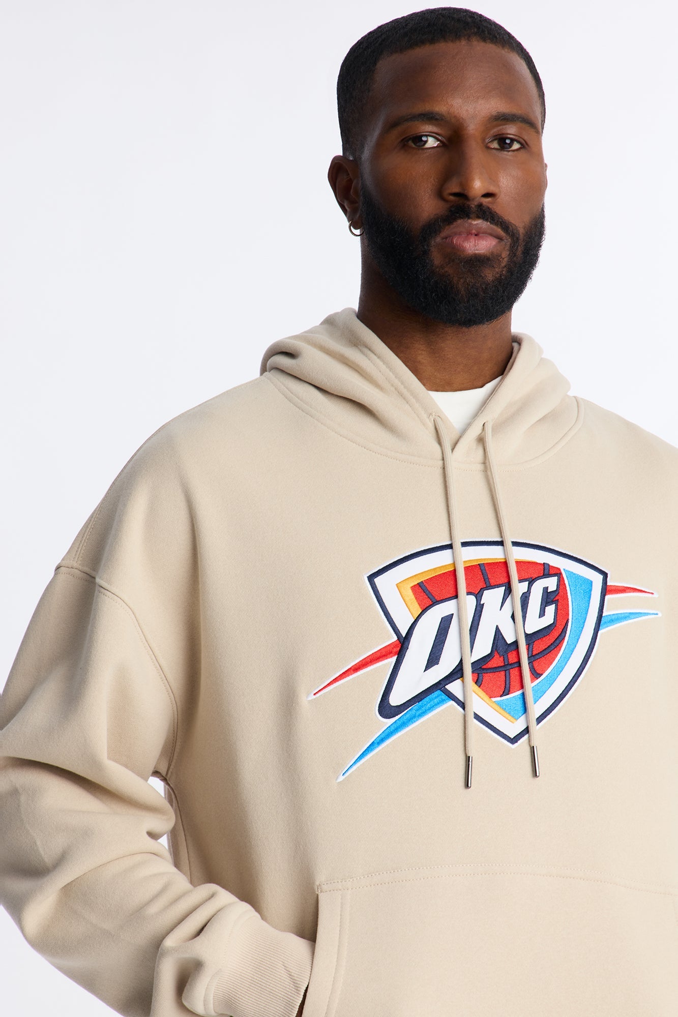Thunders Old English Embroidery Hoodie - Sand