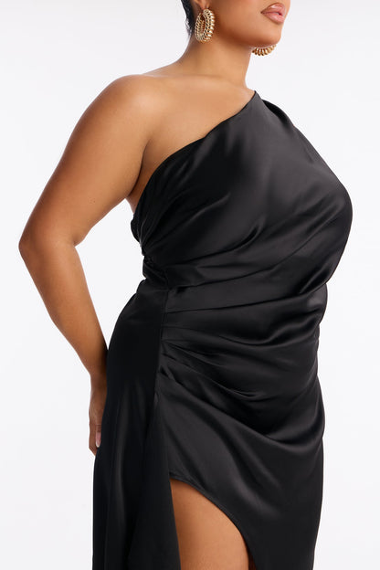 Angelic Aura Satin Gown - Black